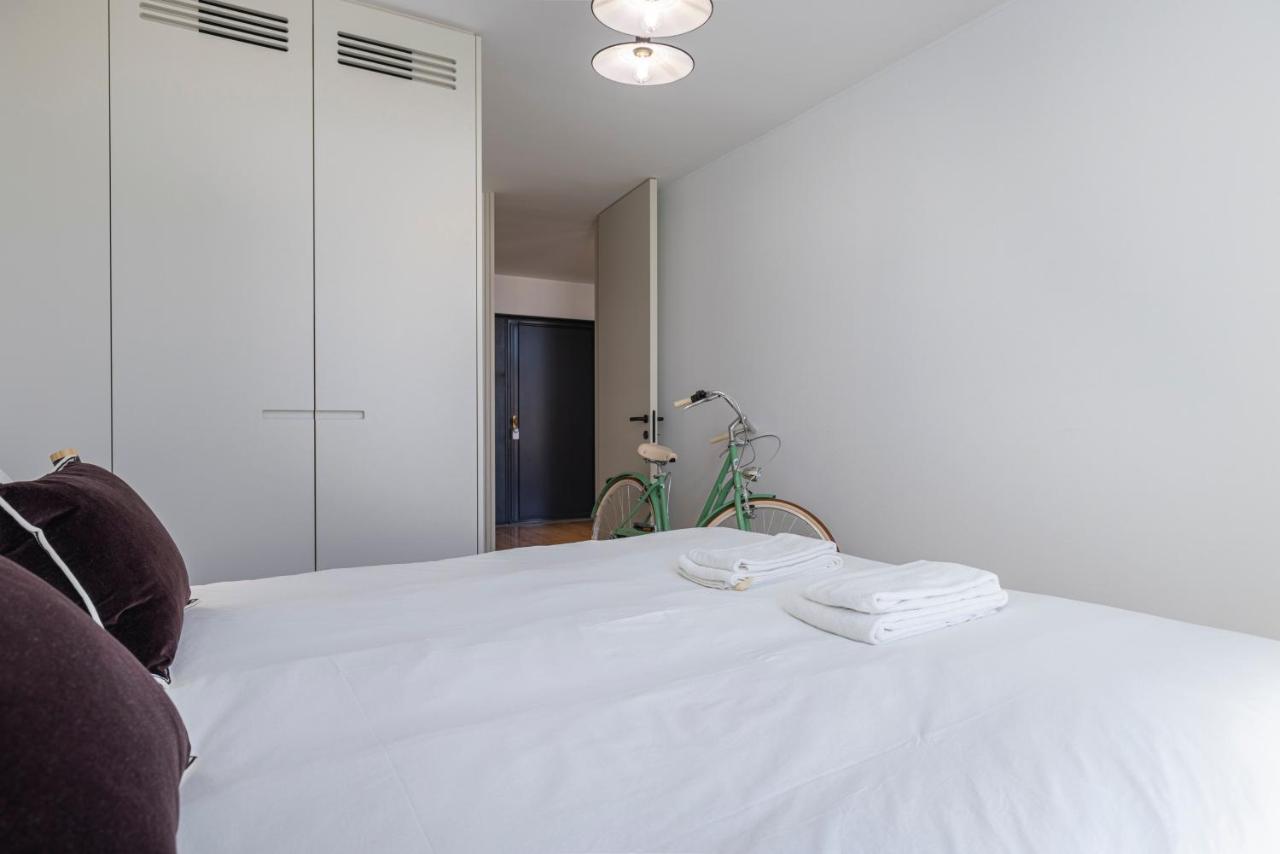 Glamorous 3Bdr Apartment In City Center By Lovelystay Lisbon Exterior photo