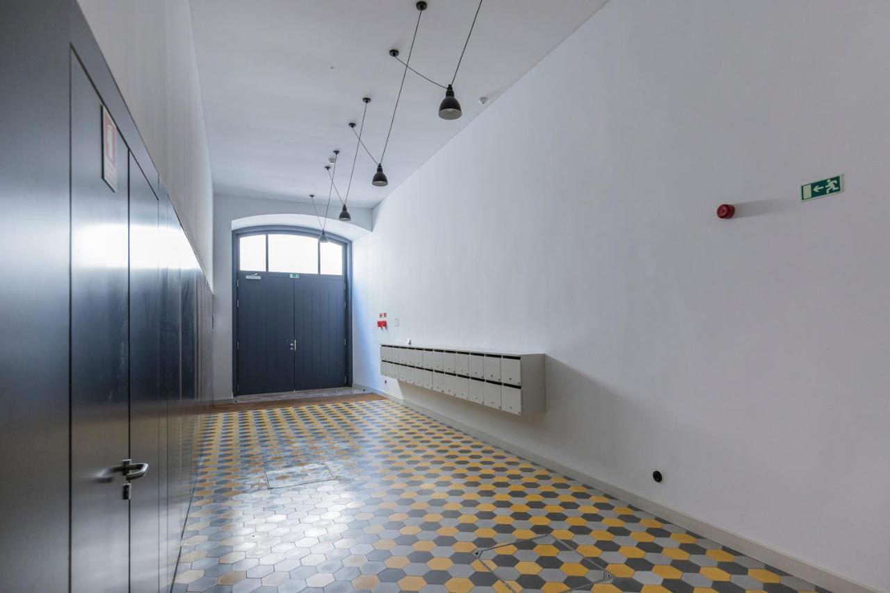 Glamorous 3Bdr Apartment In City Center By Lovelystay Lisbon Exterior photo