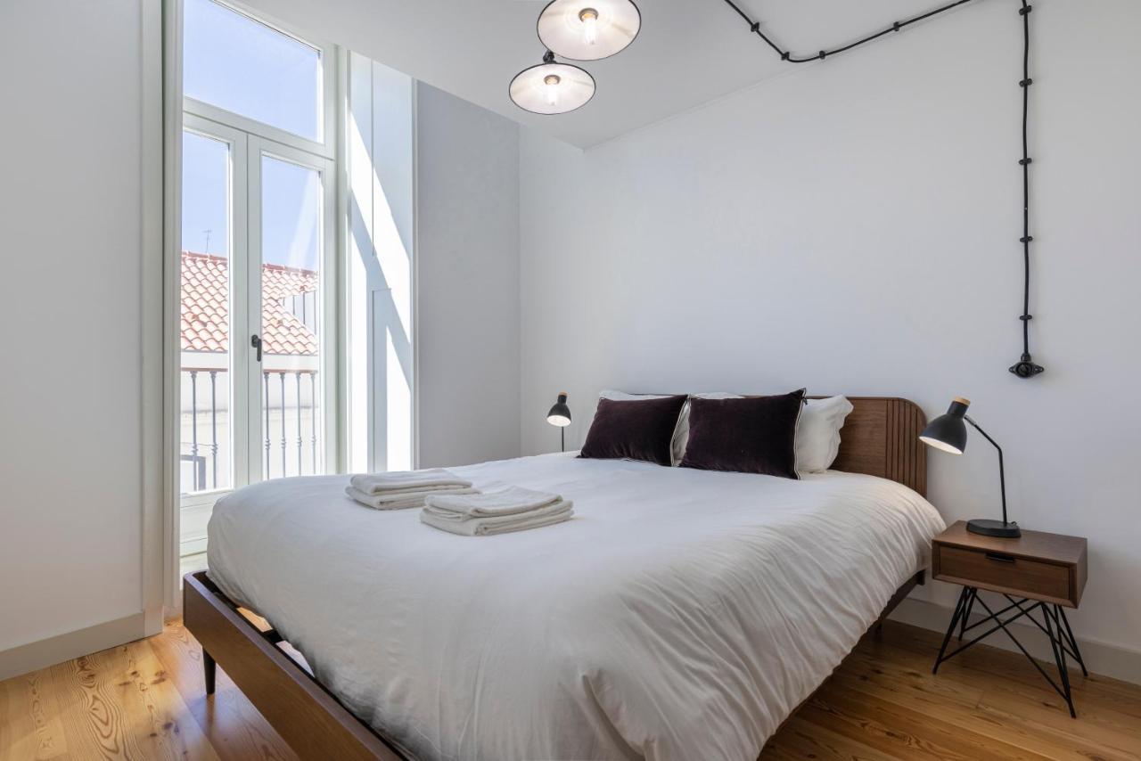 Glamorous 3Bdr Apartment In City Center By Lovelystay Lisbon Exterior photo